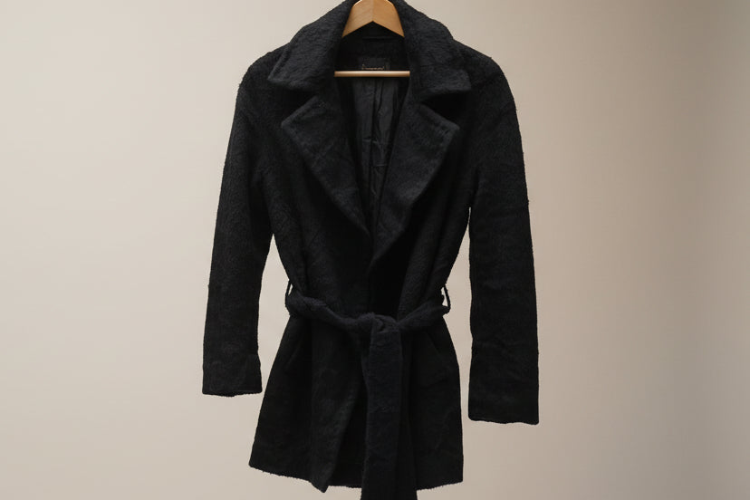 SR Basics : Classic Black Faux Fur Blazer With Belt