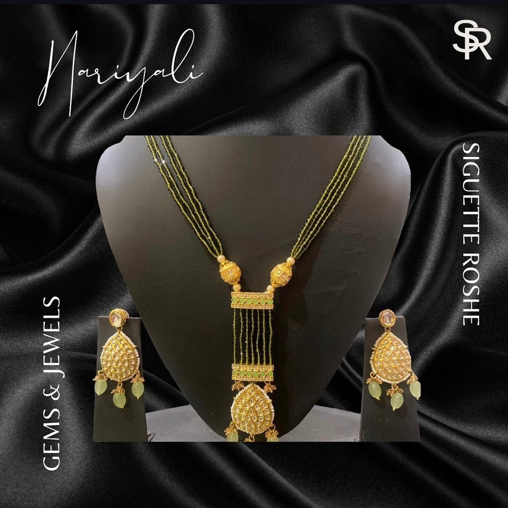 Hariyali Beads Necklace With Kundan Earrings